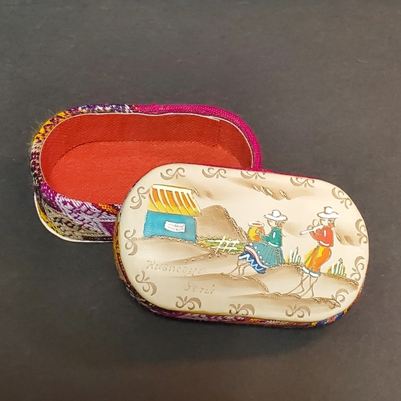 Painted Leather Top Peru Soft Case Box - Picture 7 of 11